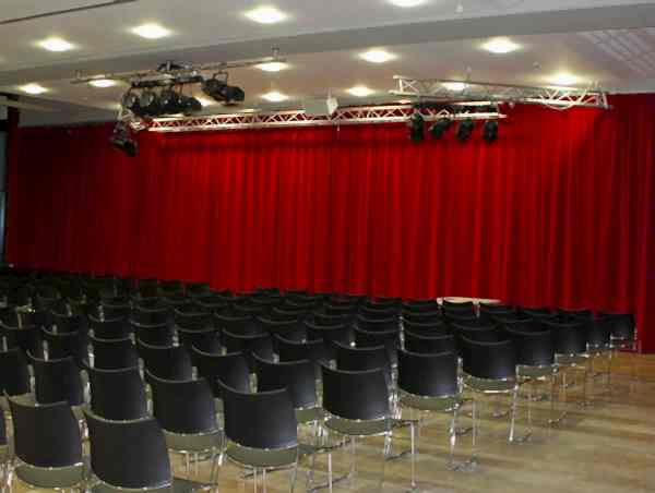 Sahne Perdesi 2 sahne2