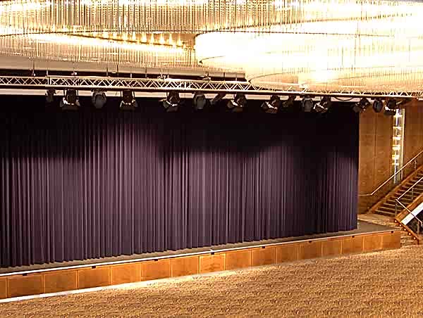 Sahne Perdesi 3 sahne3